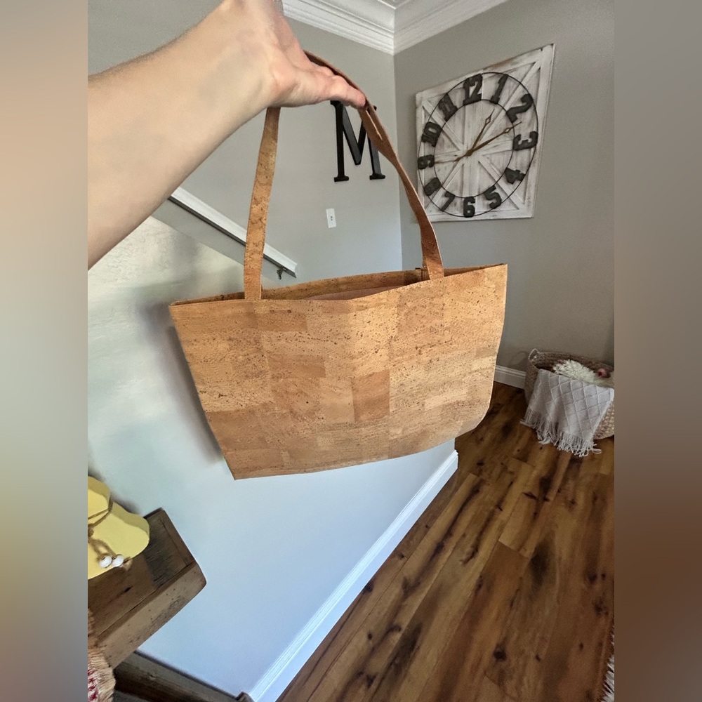 Portugal Cork Tote Bag with Fish Print - Picture 5 of 6